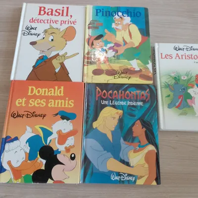 lot de 5 livres Disney ((2)